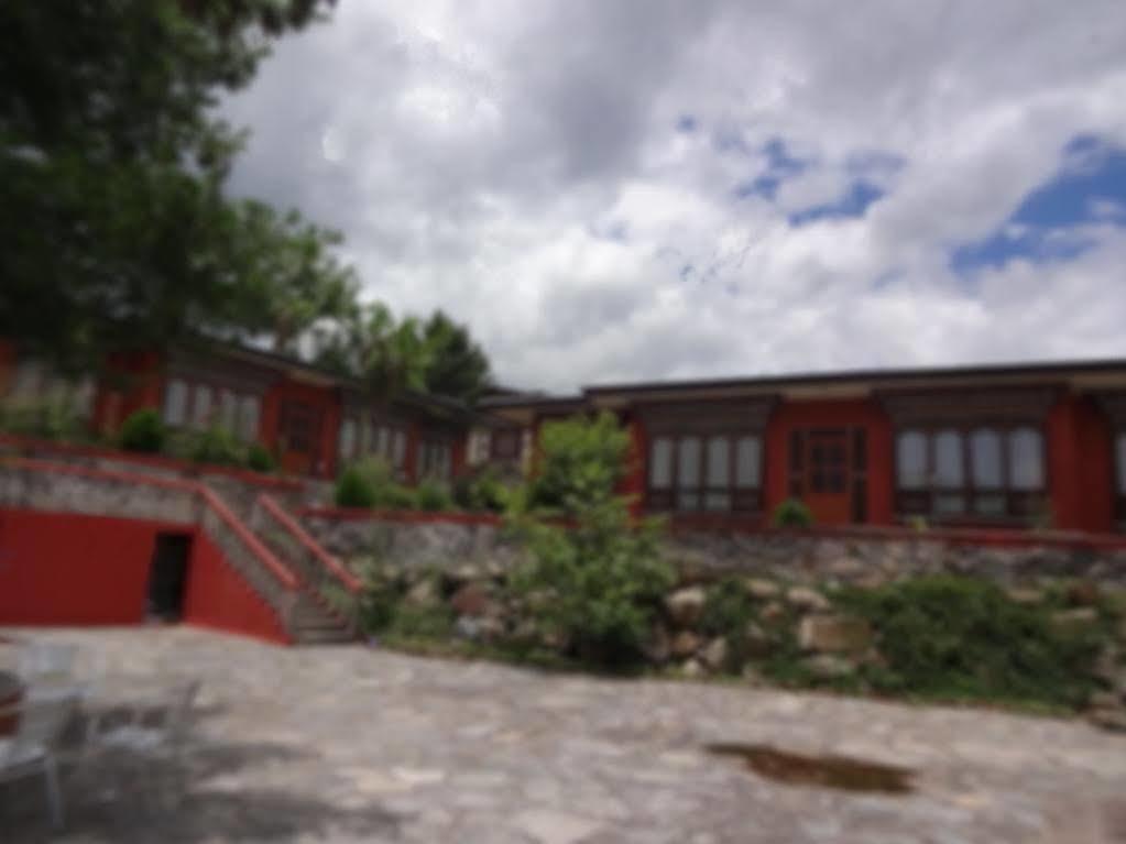 Bhutan Metta Resort And Spa Paro Bagian luar foto